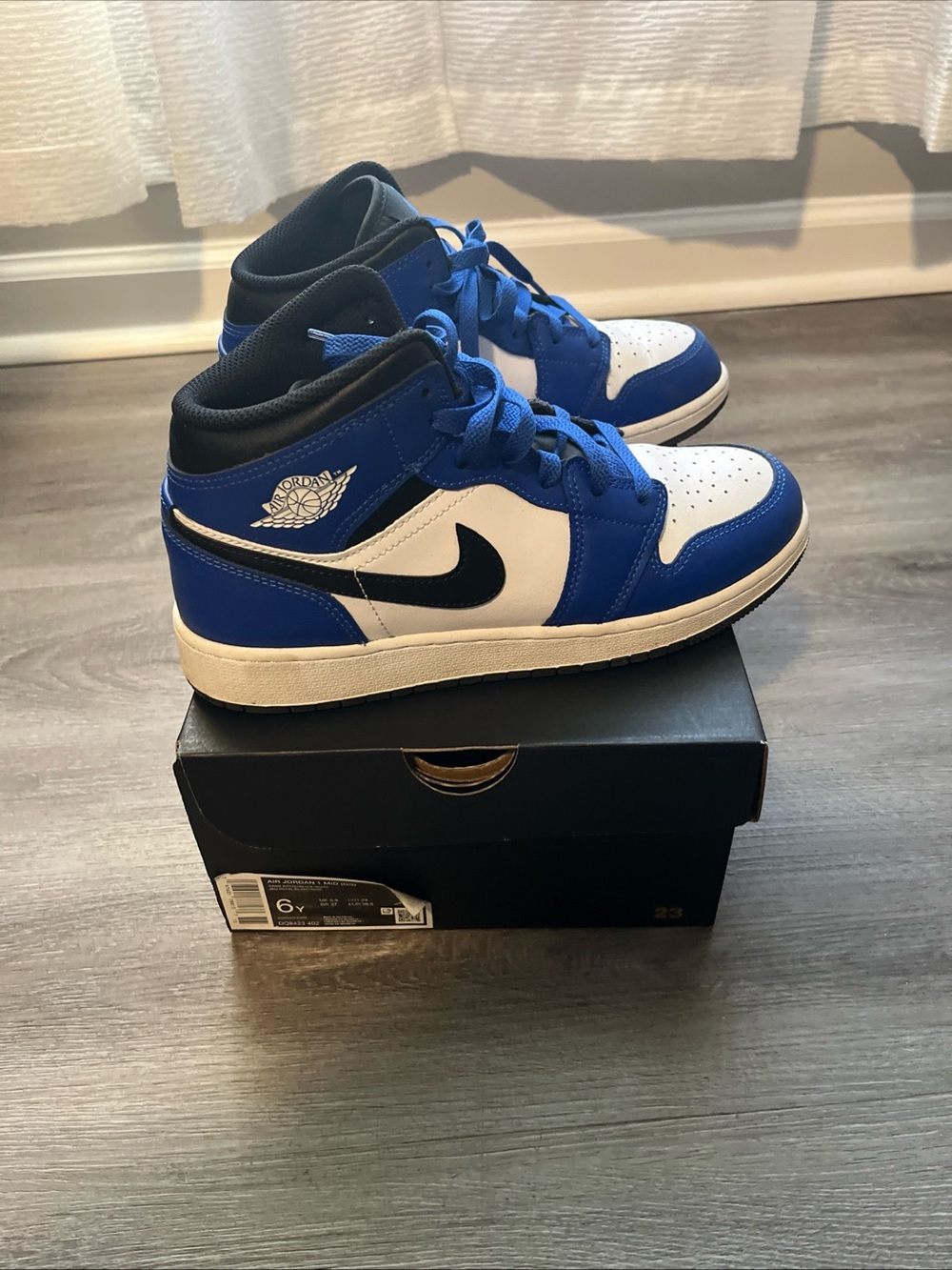 Jordan Kids Blue White Black Mid-Top Sneakers